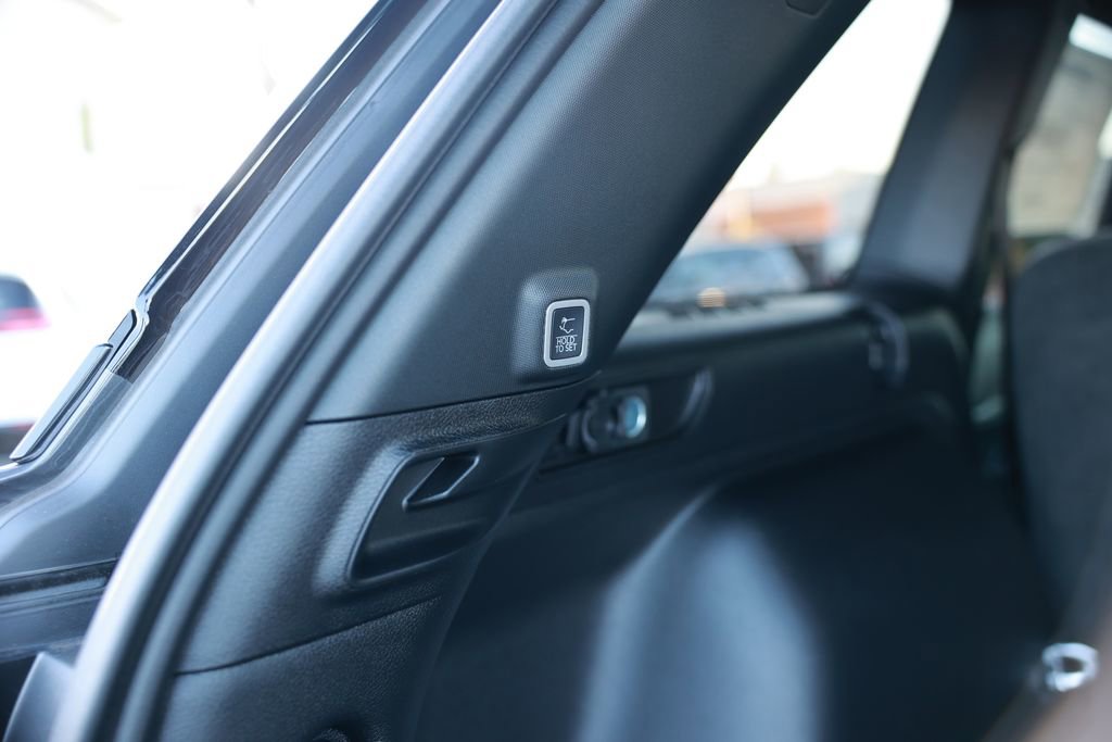 New 2025 Jeep Grand Cherokee Limited image 34