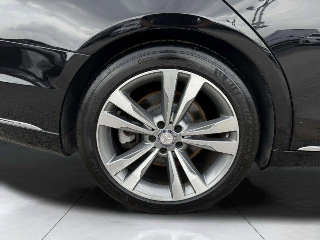 Used 2015 Mercedes-Benz S 550 4MATIC Sedan image 51