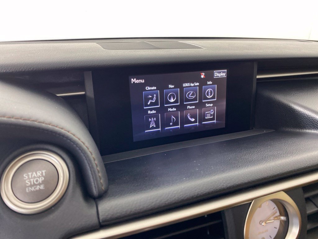 Used 2015 Lexus RC 350 w/ Luxury Package RWD image 17