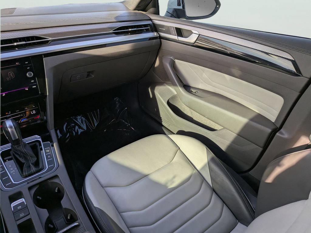 Used 2023 Volkswagen Arteon SEL Premium AWD/4WD image 16