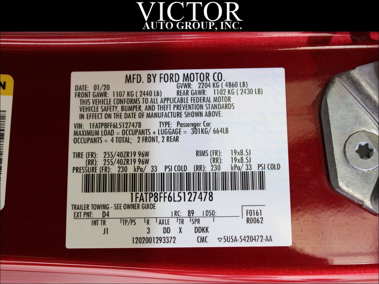 Used 2020 Ford Mustang GT Premium w/ Carbon Sport Interior Package RWD image 39