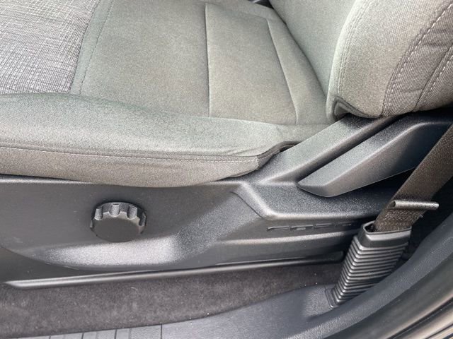 Used 2023 Ford F150 XLT w/ XTR Package image 27