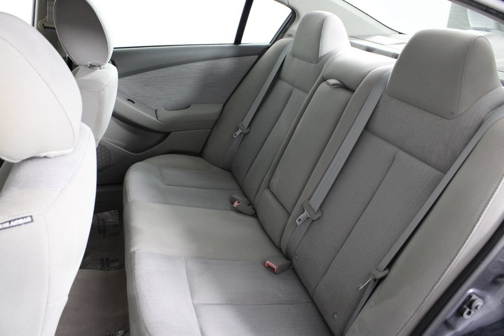Used 2012 Nissan Altima 2.5 S FWD image 19