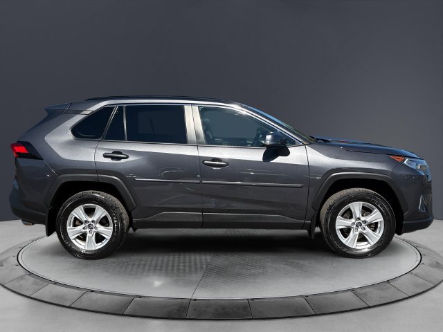 Used 2019 Toyota RAV4 XLE w/ Convenience Package AWD/4WD image 6