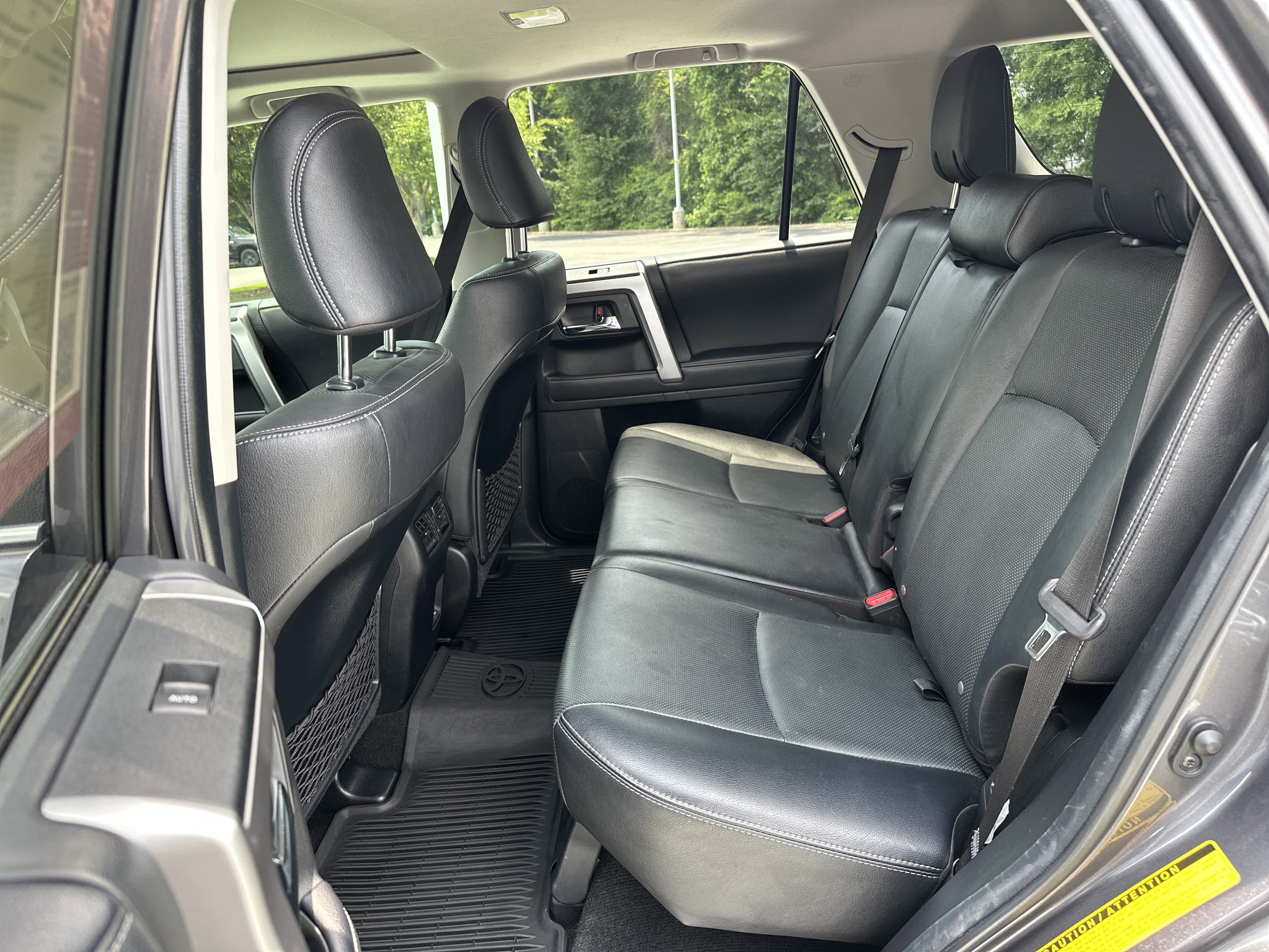 Certified 2022 Toyota 4Runner Limited AWD/4WD image 63