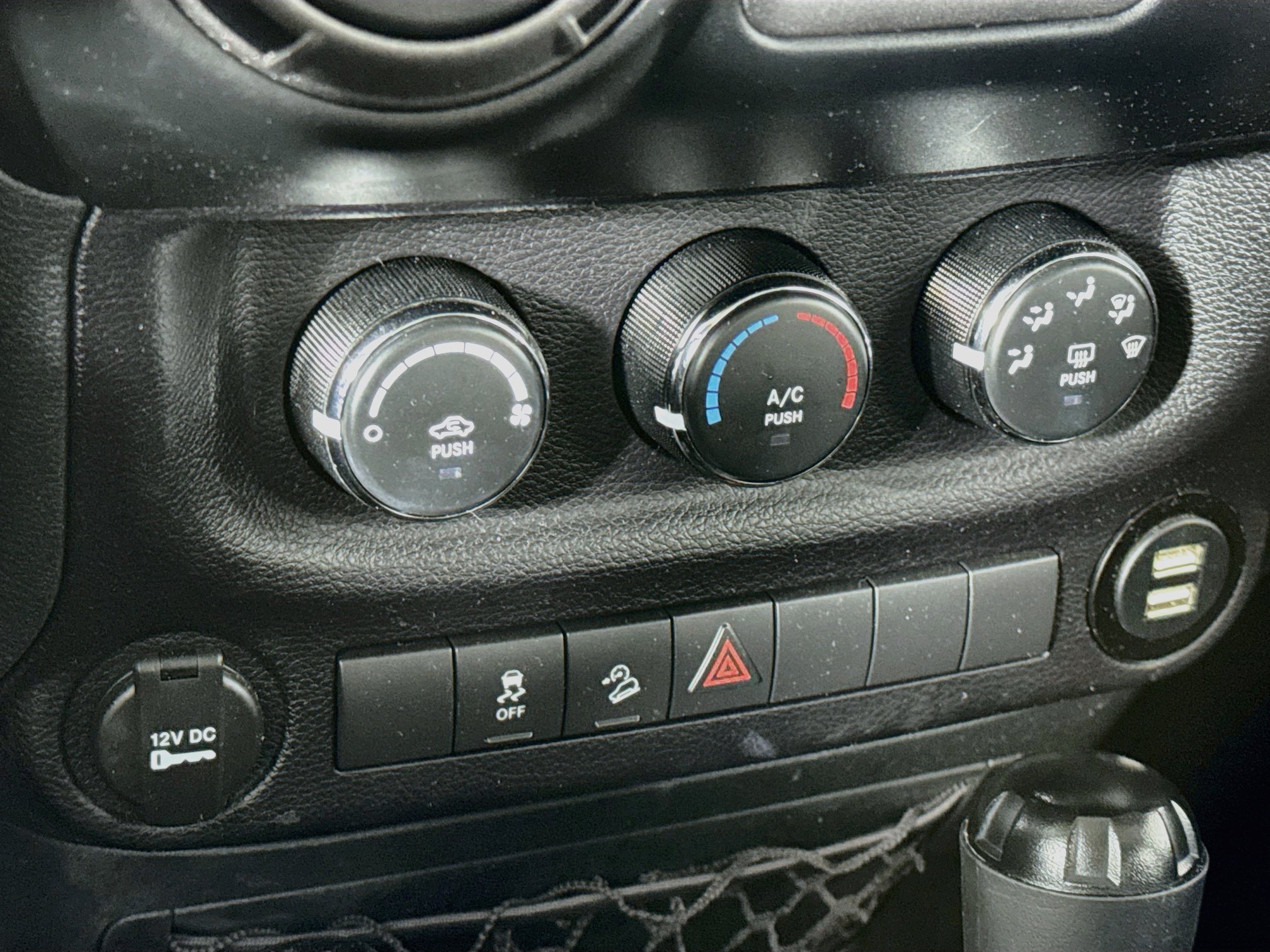 Used 2016 Jeep Wrangler Unlimited Sport AWD/4WD image 14