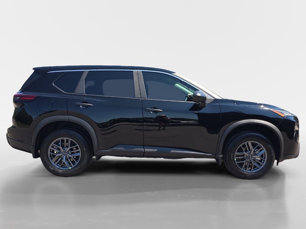 New 2026 Nissan Rogue S image 6