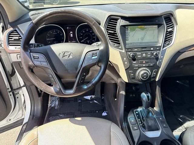 Used 2018 Hyundai Santa Fe Sport w/ 2.4L Tech Package 04 AWD/4WD image 18