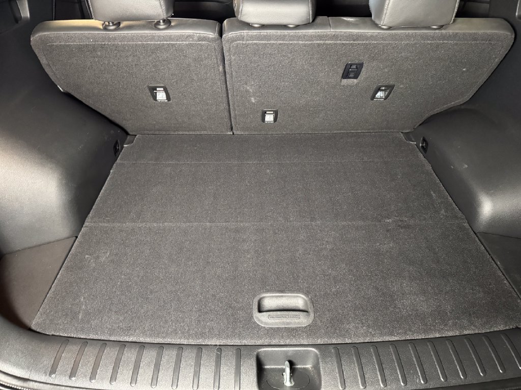 Used 2020 Hyundai Tucson Ultimate w/ Cargo Package AWD/4WD image 23