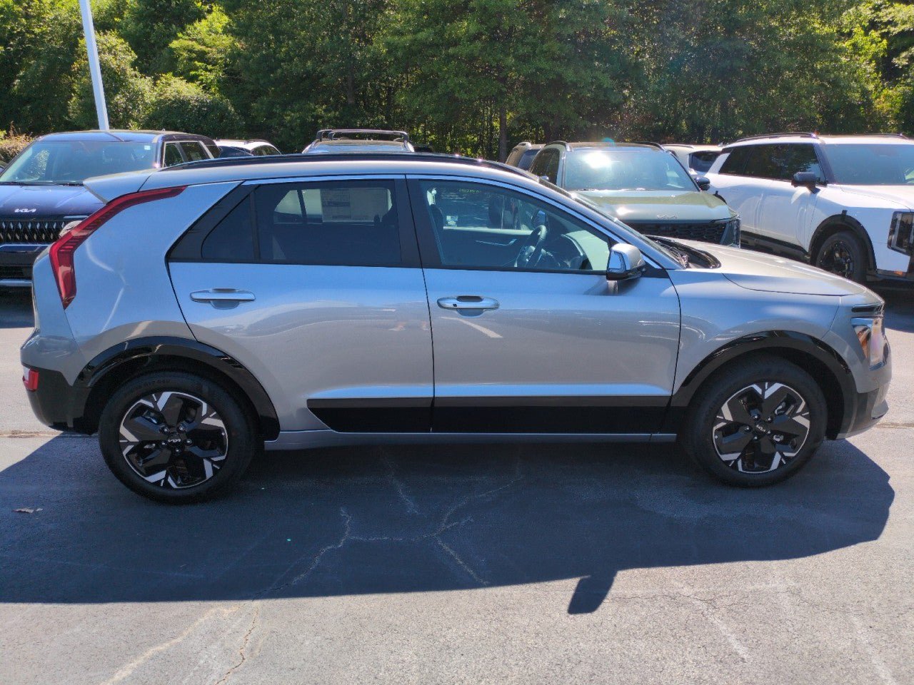 New 2026 Kia Niro Wind FWD image 8