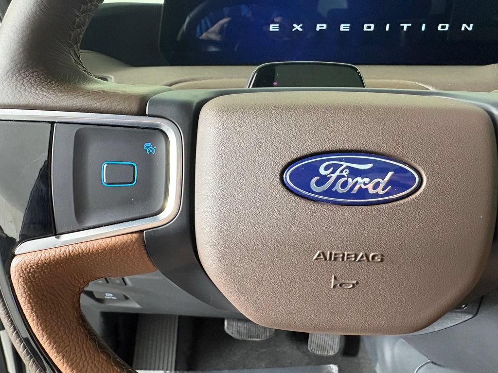 Certified 2025 Ford Expedition Max King Ranch AWD/4WD image 24