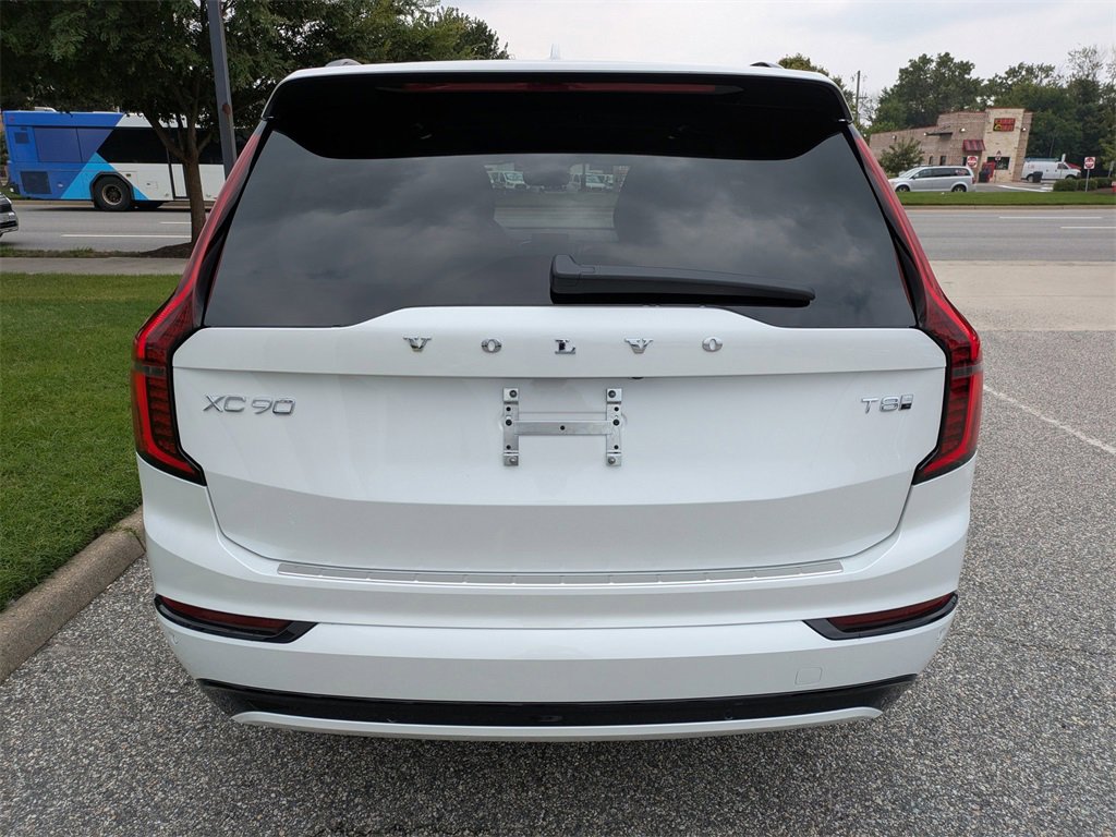New 2026 Volvo XC90 T8 Ultra w/ Protection Package Premier image 5
