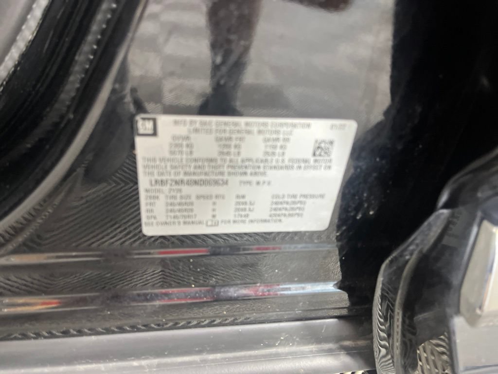 Certified 2022 Buick Envision Essence w/ Technology Package I FWD image 33