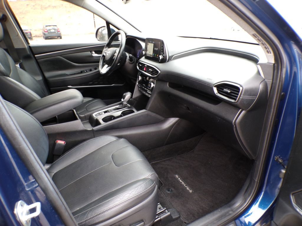 Used 2019 Hyundai Santa Fe AWD image 15