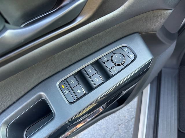 Used 2024 Nissan Pathfinder SV image 20