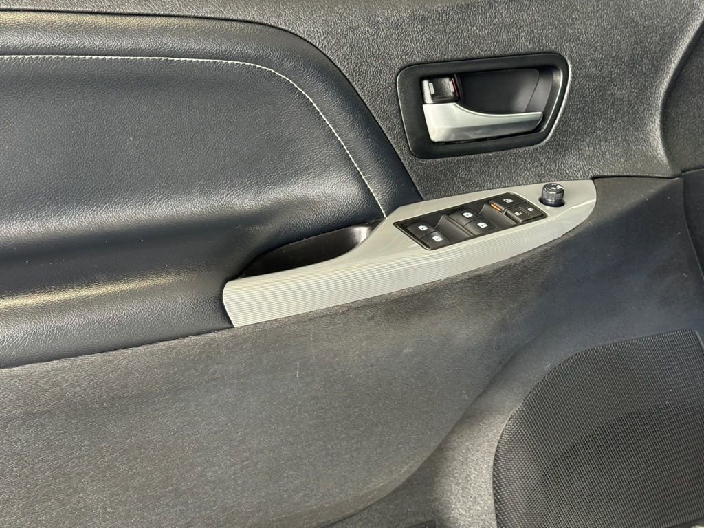Certified 2019 Toyota Sienna SE image 18