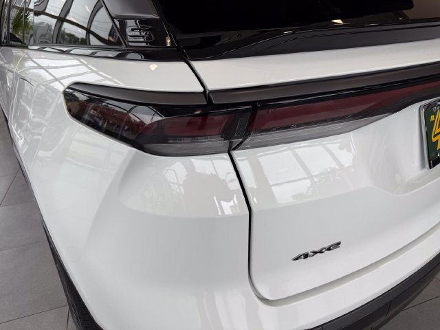 New 2025 Jeep Wagoneer S Launch Edition AWD/4WD image 22