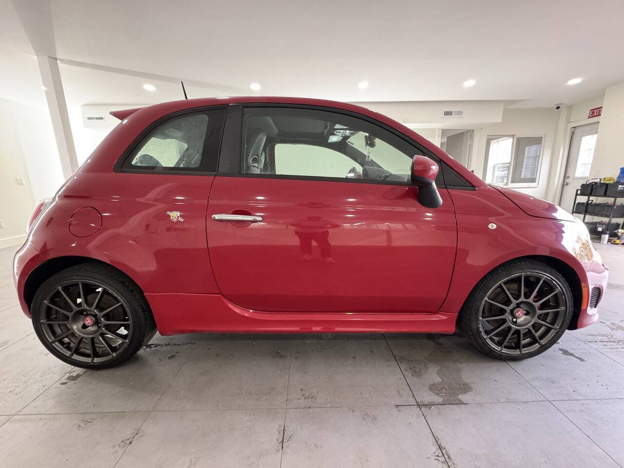 Used 2013 FIAT 500 Abarth FWD image 7