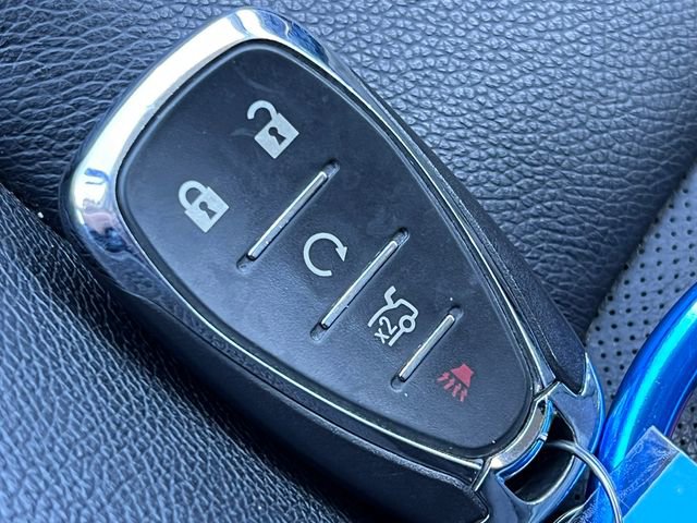 Used 2017 Chevrolet Malibu Premier FWD image 25