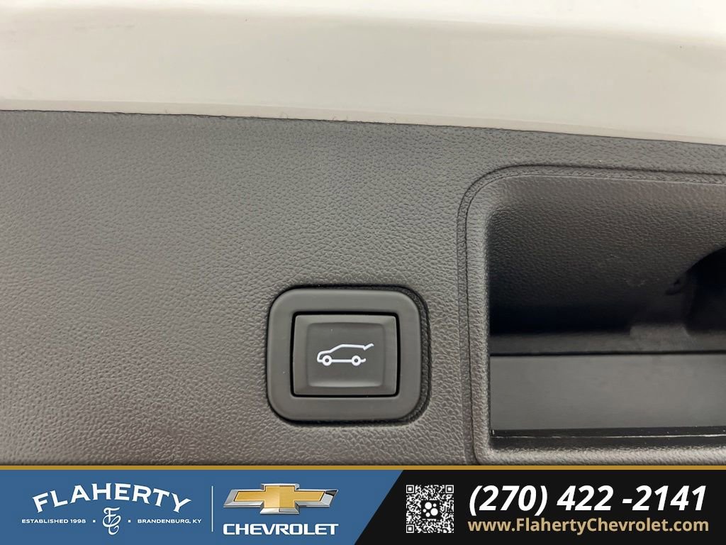 Used 2024 GMC Terrain SLT AWD/4WD image 22