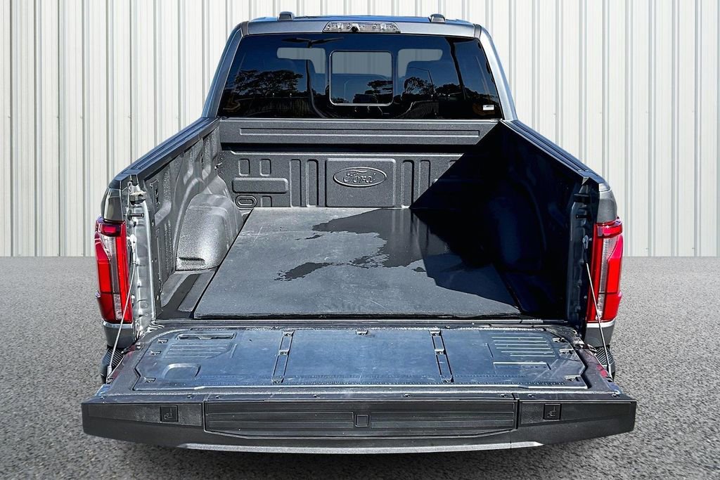 Used 2025 Ford F150 Raptor image 26