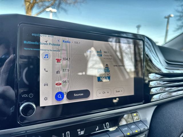 Used 2025 Toyota Camry LE image 25