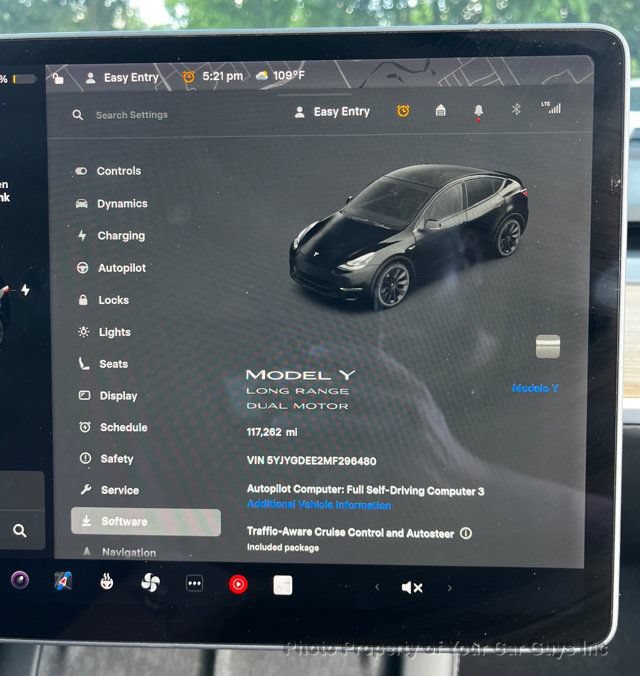 Used 2021 Tesla Model Y Long Range AWD/4WD image 14