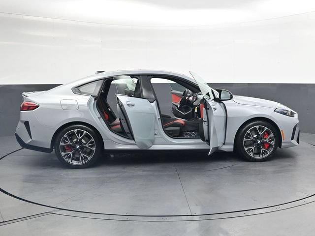 New 2026 BMW M235i xDrive w/ Technology Package AWD/4WD image 37