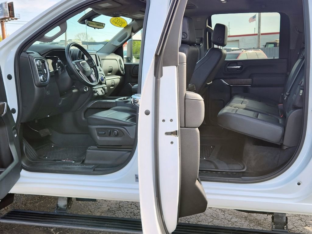 Used 2023 GMC Sierra 2500 Denali w/ Denali Ultimate Package AWD/4WD image 9