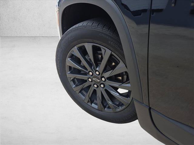 Used 2022 Chevrolet Traverse RS FWD image 10