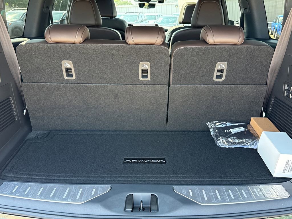 New 2026 Nissan Armada Platinum w/ Convenience Package image 12