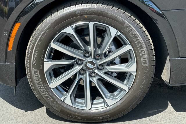 Certified 2024 Cadillac Lyriq Sport w/ LPO, Floor Liner Package AWD/4WD image 24