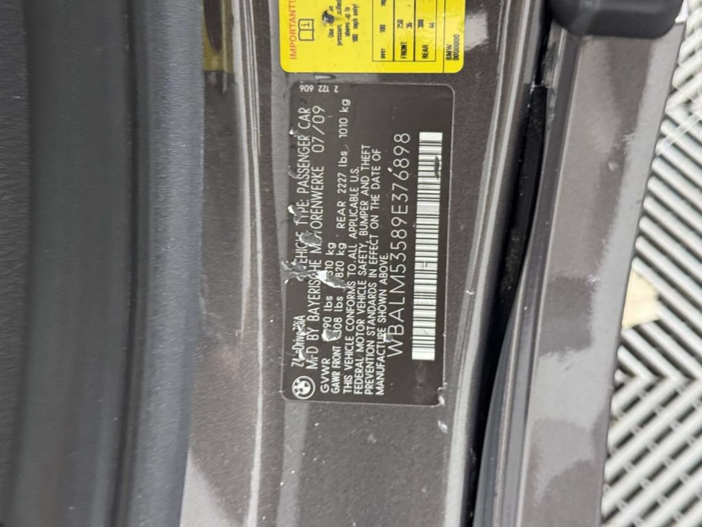 Used 2009 BMW Z4 sDrive30i RWD image 16