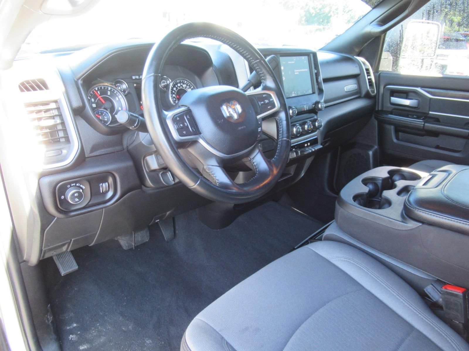 Used 2024 RAM 2500 Big Horn AWD/4WD image 16
