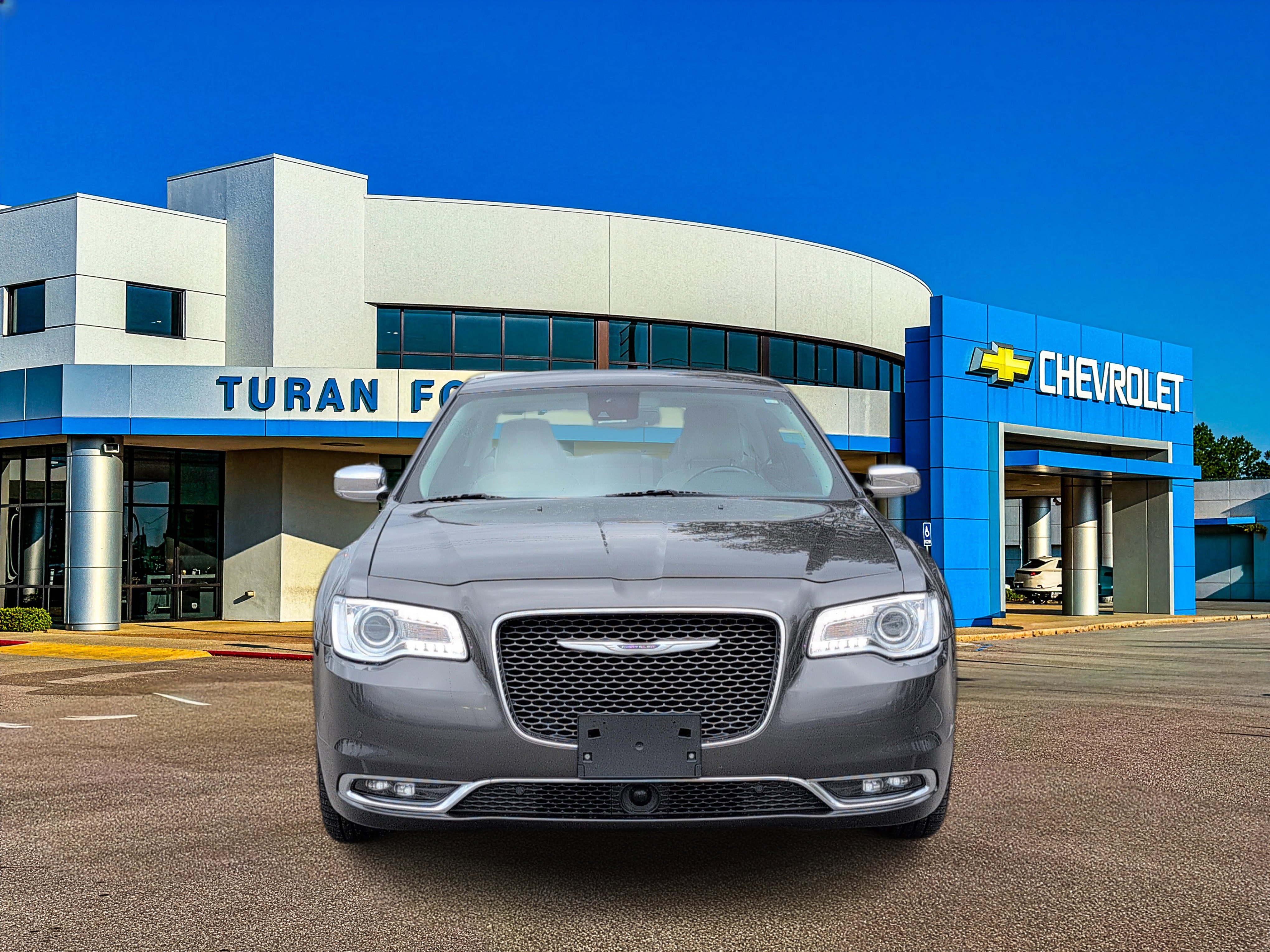 Used 2020 Chrysler 300 Limited w/ Safetytec Plus Group image 9