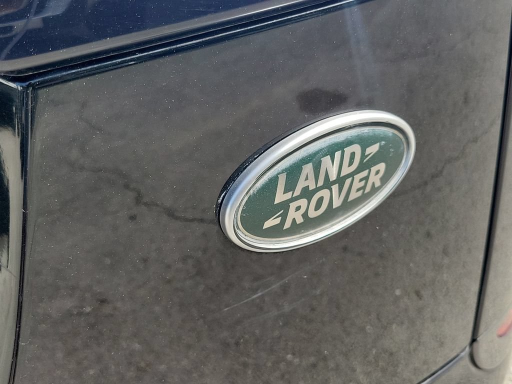 Used 2018 Land Rover Range Rover Velar R-Dynamic SE AWD/4WD image 13