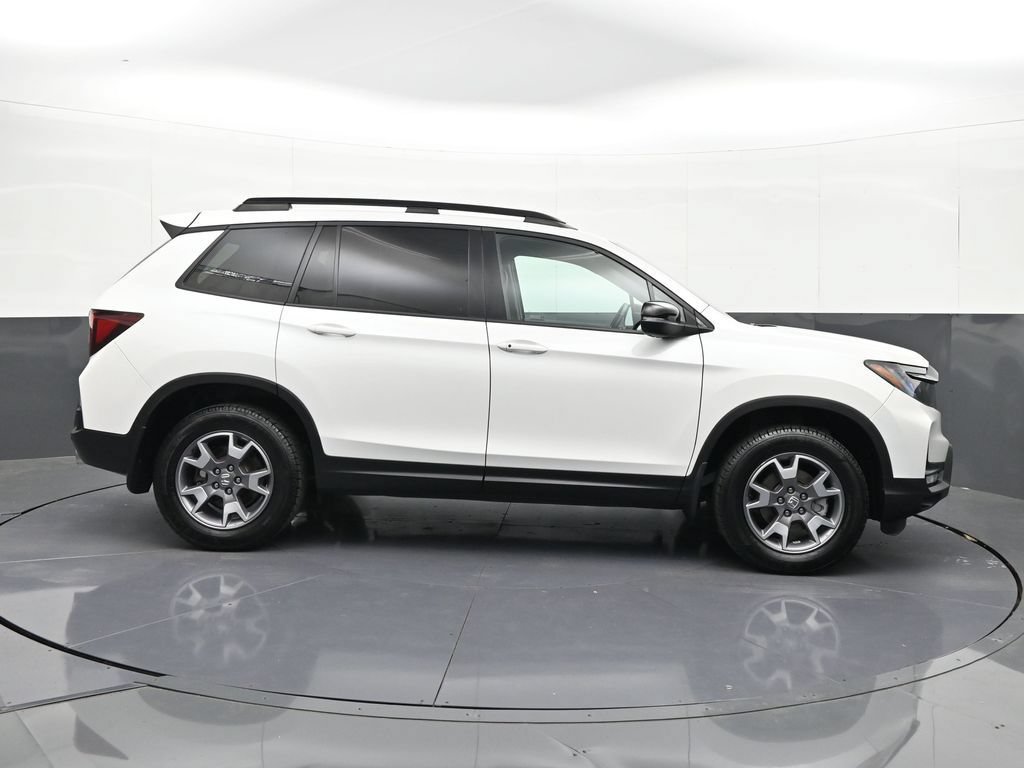Used 2022 Honda Passport TrailSport image 6