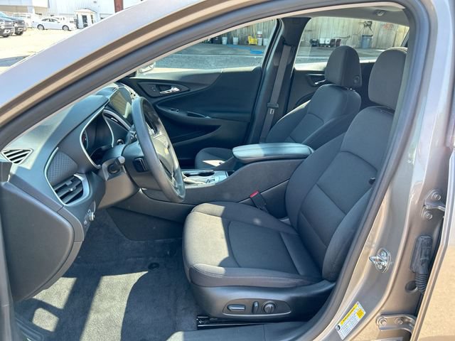 Used 2024 Chevrolet Malibu LT FWD image 19