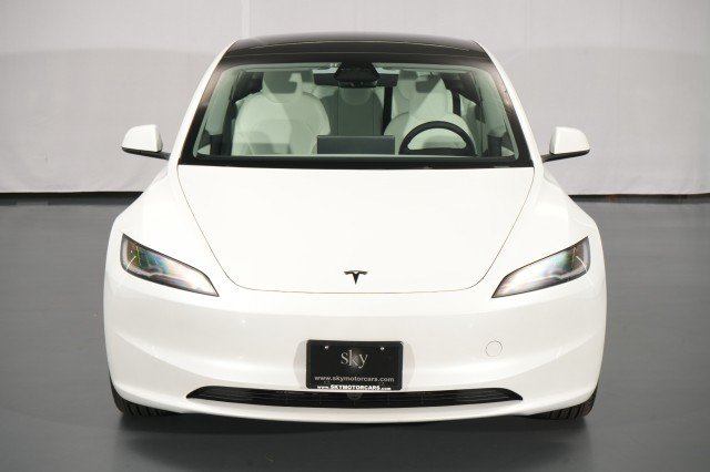 Used 2026 Tesla Model 3 RWD image 5