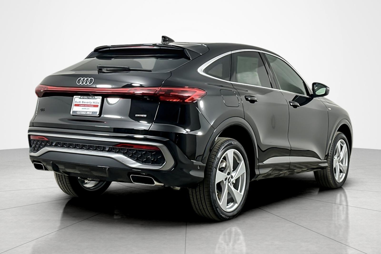 New 2026 Audi Q5 Premium Plus AWD/4WD image 6