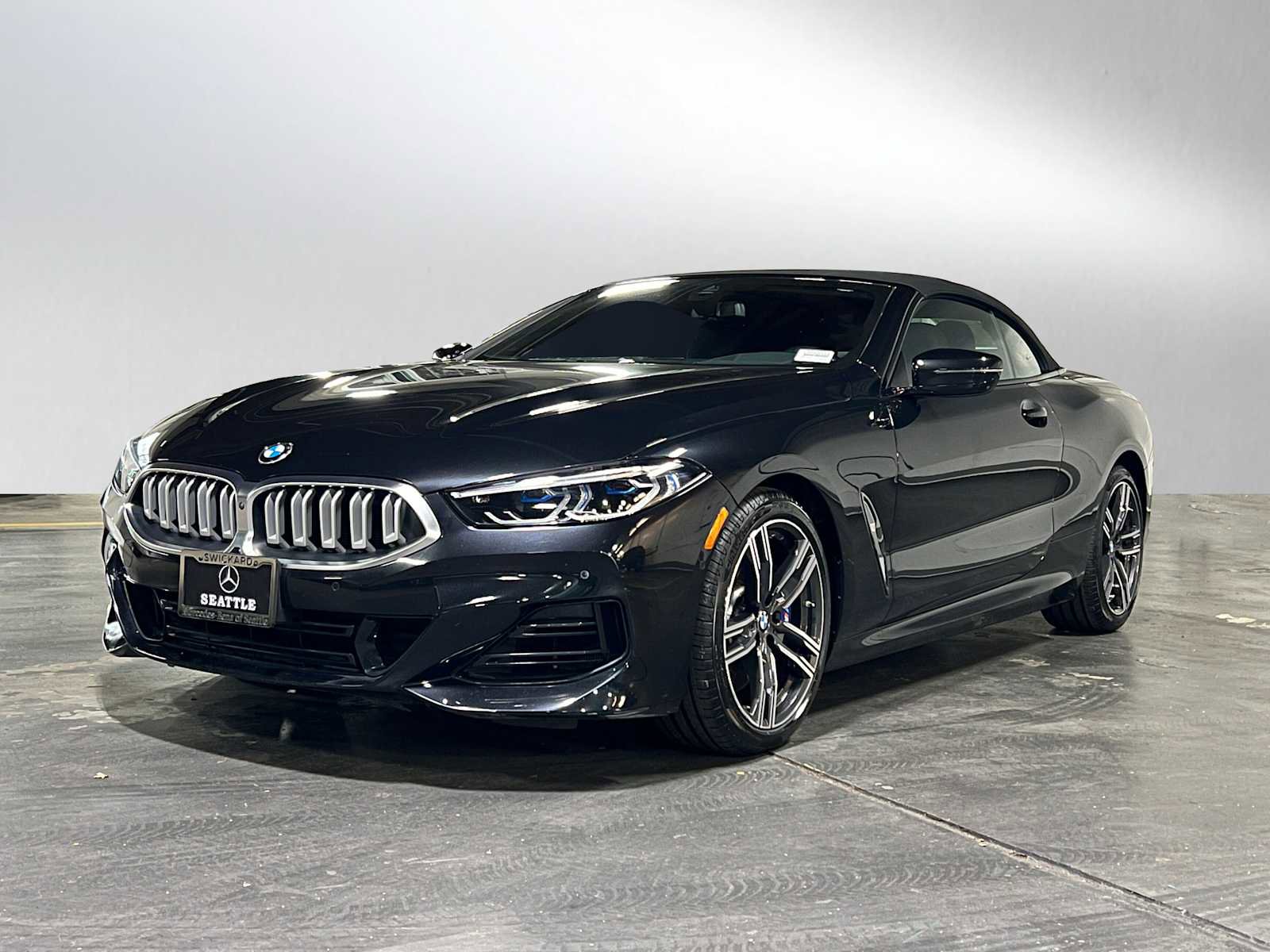 Used 2024 BMW 840i Convertible image 7