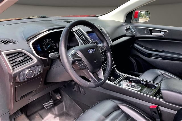 Used 2020 Ford Edge SEL w/ Convenience Package AWD/4WD image 12