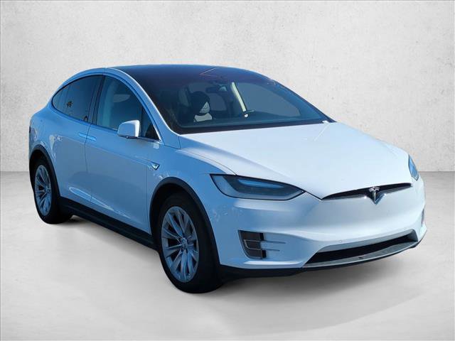 Used 2016 Tesla Model X 75D image 3