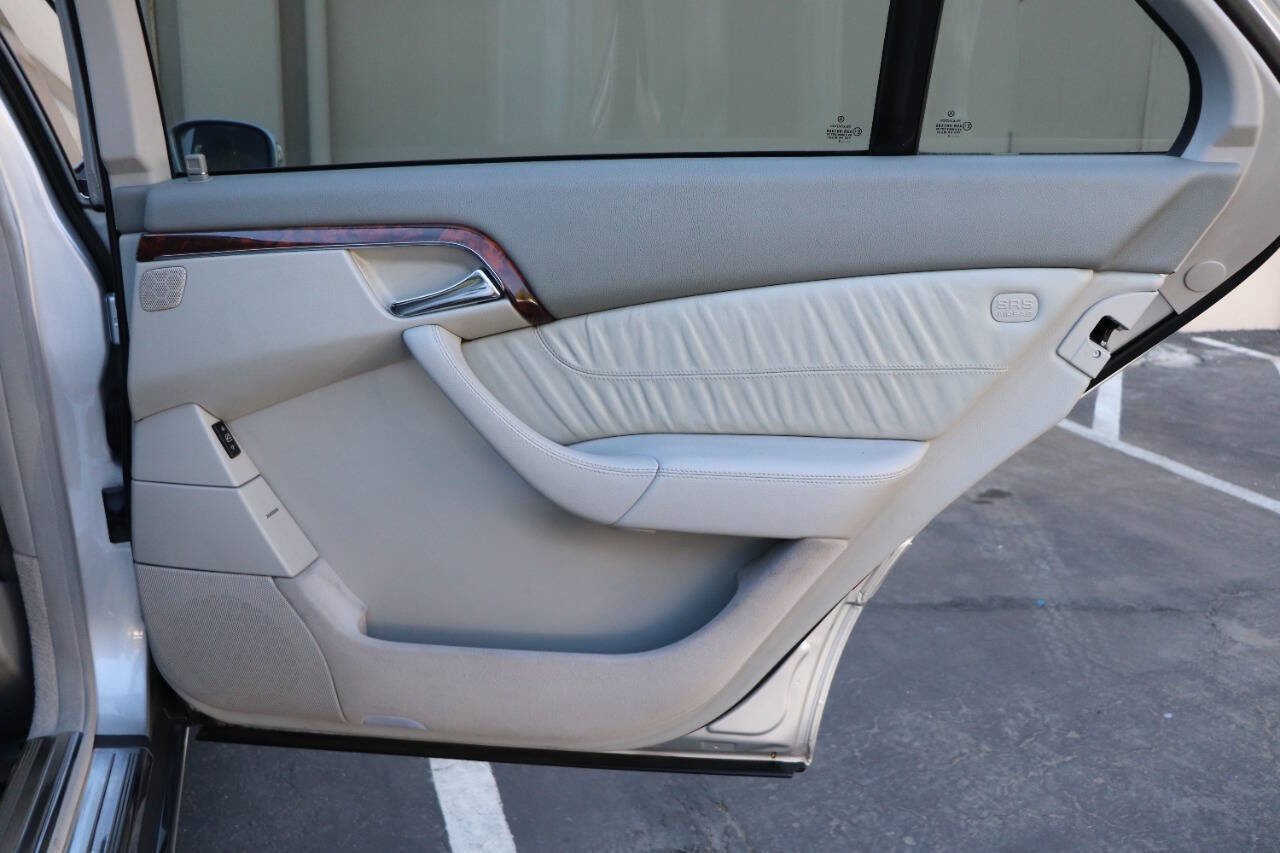 Used 2003 Mercedes-Benz S 500 4MATIC image 32