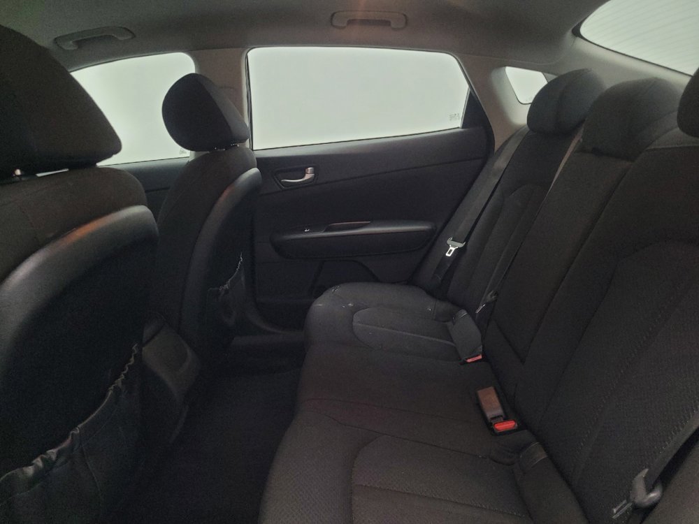 Used 2018 Kia Optima LX image 18