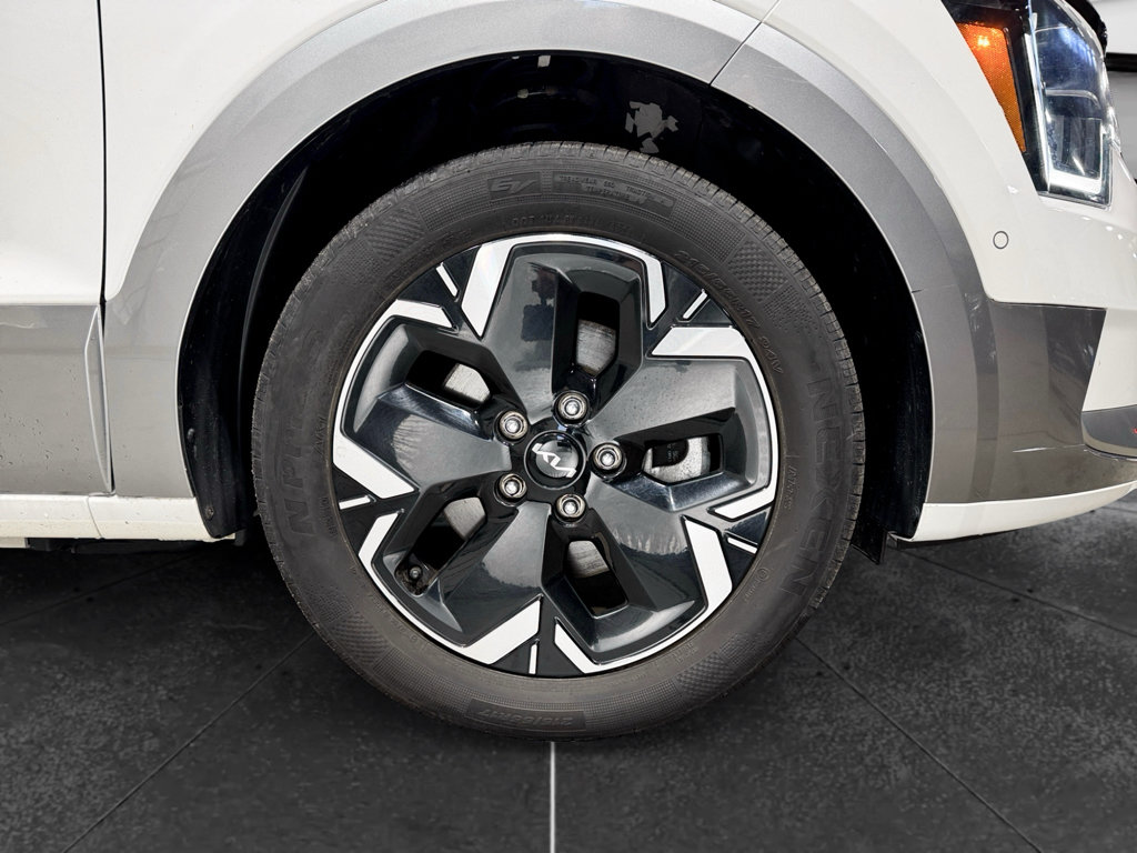 Used 2023 Kia Niro Wave w/ Wave Preserve Package FWD image 37