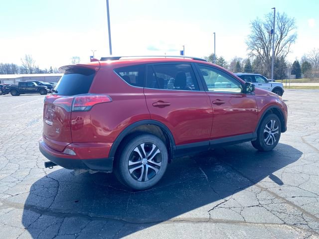 Used 2017 Toyota RAV4 LE w/ Carpet Mat Package image 7