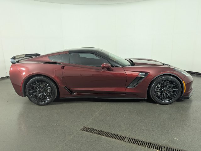 Used 2019 Chevrolet Corvette Z06 RWD image 9