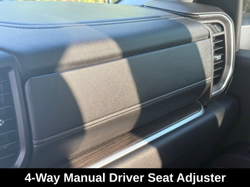 Used 2025 Chevrolet Silverado 2500 LT image 21