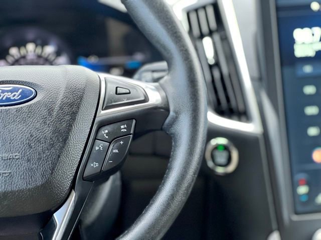 Used 2022 Ford Edge SEL image 34